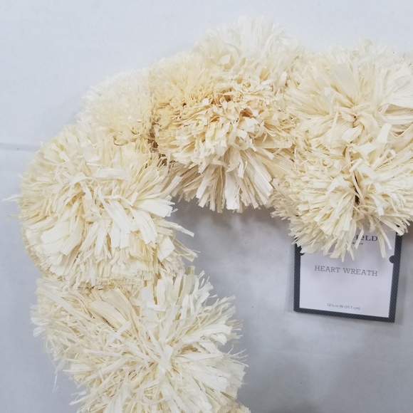 New Threshold Natural Raffia Heart Wreath BOHO Rustic Farmhouse Valentine's Day - Picture 2 of 4